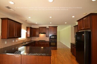 320 Melissa Way in Atlanta, GA - Building Photo - Building Photo