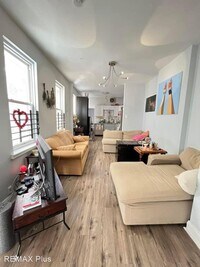 1730 Edgley St photo'