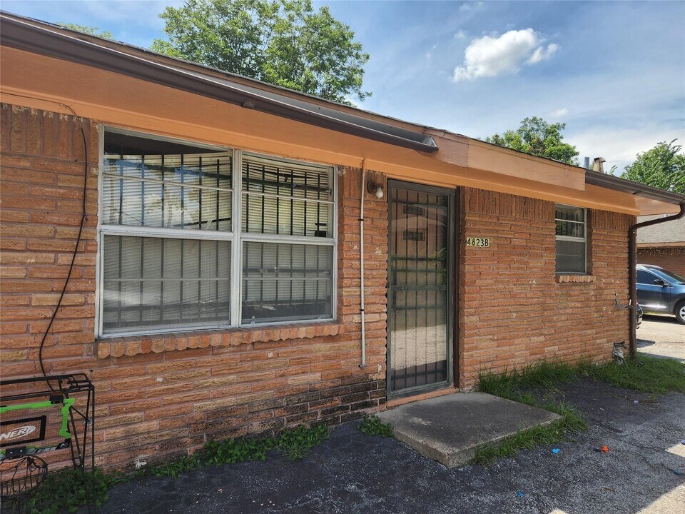 4823 Shreveport Blvd in Houston, TX - Building Photo