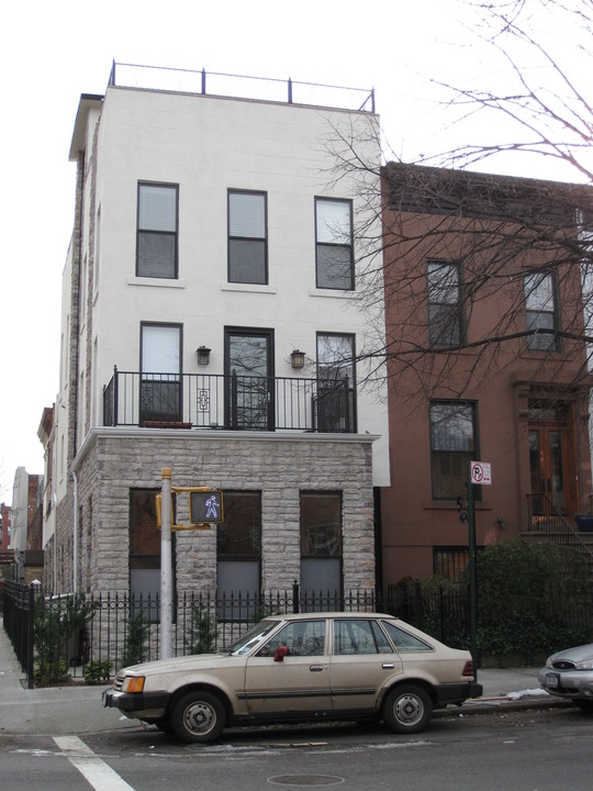 519 6th Ave in Brooklyn, NY - Building Photo