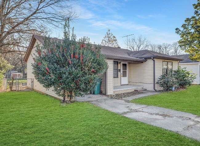 4212 Elizabeth St in Texarkana, TX - Building Photo - Building Photo