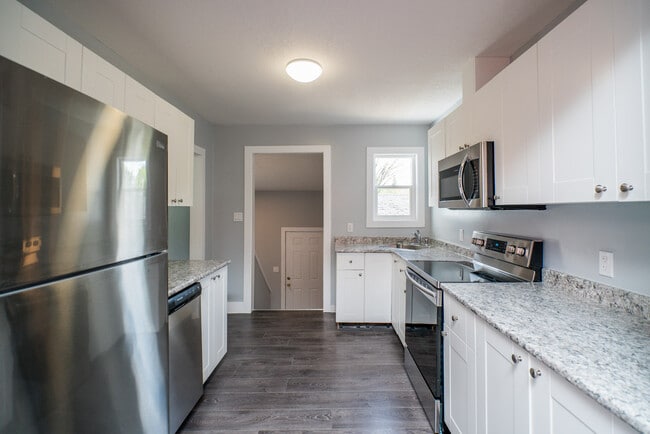 property at 1564 Fir St