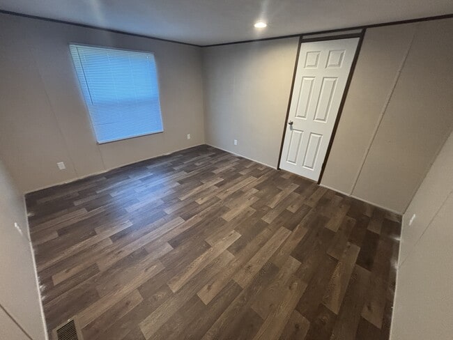 300 Ricks Rd in Benson, NC - Building Photo - Building Photo