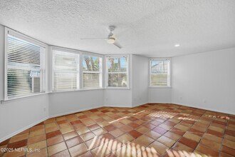 600 First St in Neptune Beach, FL - Building Photo - Building Photo