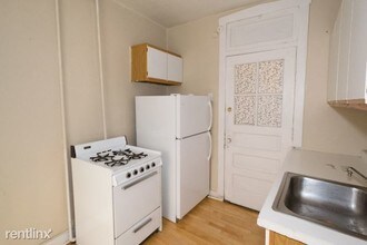 703 W Brompton Ave-Unit -Unit 10 in Chicago, IL - Building Photo - Building Photo