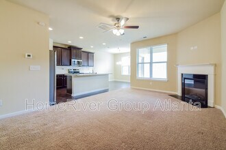 1605 Danube Ct in Atlanta, GA - Building Photo - Building Photo