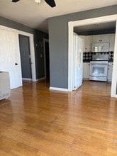 18 Mott St in Fall River, MA - Building Photo - Building Photo