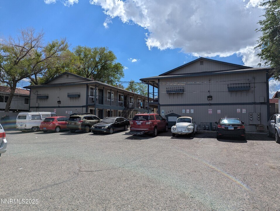 1494 Lewis St in Reno, NV - Building Photo