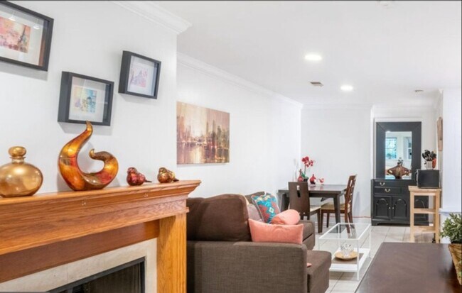 1835 Mintwood Pl NW in Washington, DC - Building Photo - Building Photo