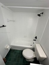 2711 Ocean Club Blvd in Hollywood, FL - Building Photo - Building Photo