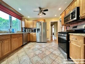 39 Donnybrook Rd, Unit 1 in Boston, MA - Building Photo