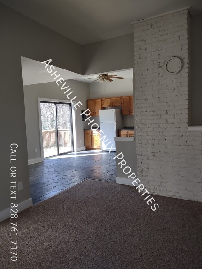 7 Parker Rd in Asheville, NC - Building Photo - Building Photo