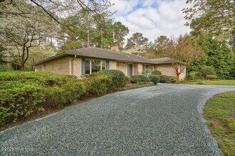 40 Bogie Dr in Whispering Pines, NC - Building Photo - Building Photo