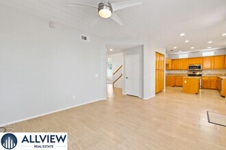 9 Windarbor Ln in Irvine, CA - Building Photo - Building Photo