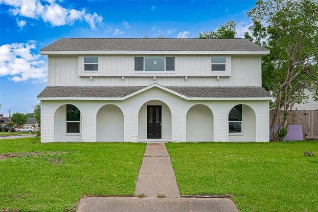 property at 203 Sevenhampton Ln