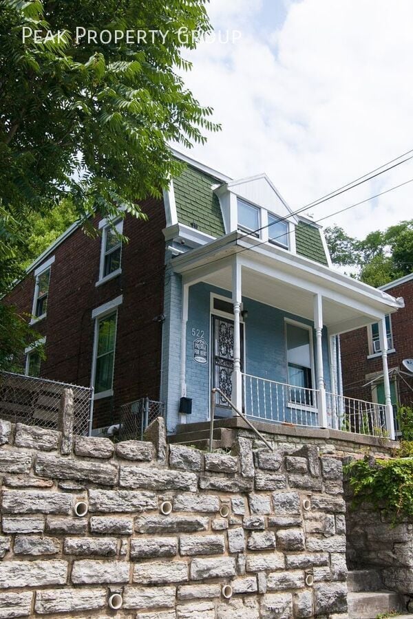 property at 522 Probasco St
