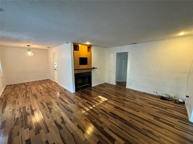 112 N Thornton Ave in Orlando, FL - Building Photo - Building Photo