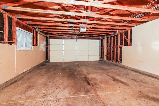 property at 1026 Woodridge Dr