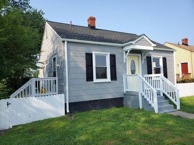 property at 1803 Elkridge Ln