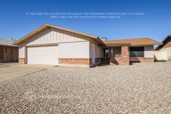 property at 5634 W Altadena Ave