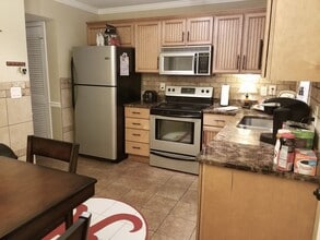 1100 14th Ave, Unit B7 in Tuscaloosa, AL - Building Photo - Building Photo