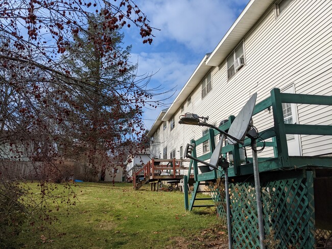 2 Ranger Rd, Unit 3 in Schuylerville, NY - Building Photo - Building Photo