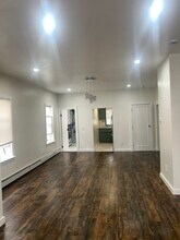 171 Crapo St in New Bedford, MA - Building Photo - Building Photo