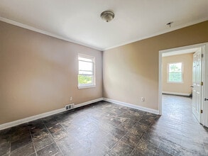 45 Ridge Ave in Bridgeport, CT - Building Photo - Building Photo