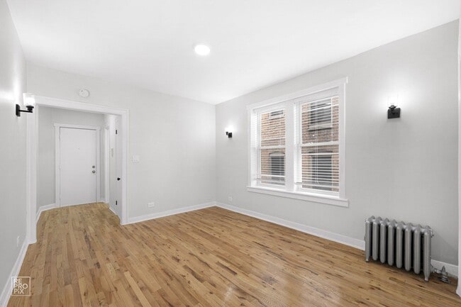 4720 S Drexel Blvd Chicago, IL 60615 in Chicago, IL - Foto de edificio - Building Photo