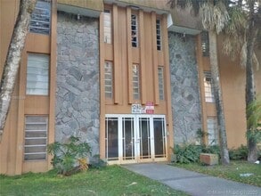 1280 W 54th St in Hialeah, FL - Building Photo - Building Photo