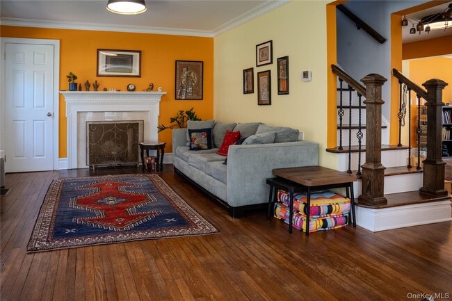 63 Myrtle Blvd in Larchmont, NY - Building Photo - Building Photo