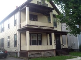 1025 Downer Ave in Utica, NY - Building Photo
