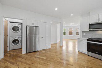 401 Columbia St, Unit 3 in Cambridge, MA - Building Photo - Building Photo