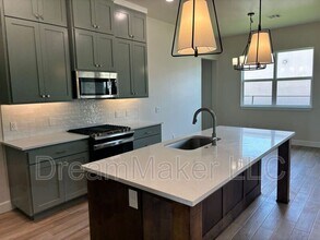 3002 Hollow Crest Ln in Norman, OK - Building Photo - Building Photo