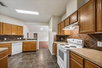 15519 Hickory Dale St in Cypress, TX - Building Photo - Building Photo