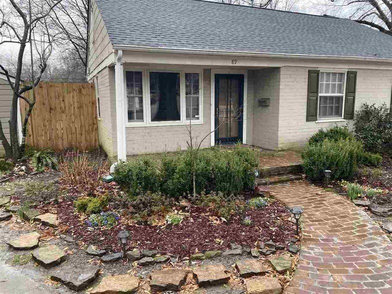 89 S Larchmont Dr in Memphis, TN - Building Photo