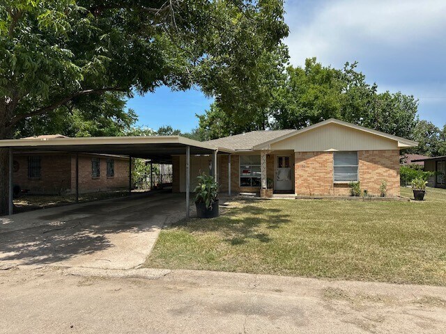 122 W Wellington St in Houston, TX - Building Photo