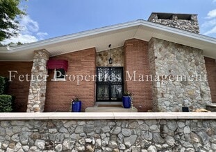 400 French Island Trail in Newburgh, IN - Building Photo - Building Photo