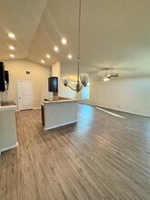 203 Plata Ln in Jarrell, TX - Building Photo - Building Photo