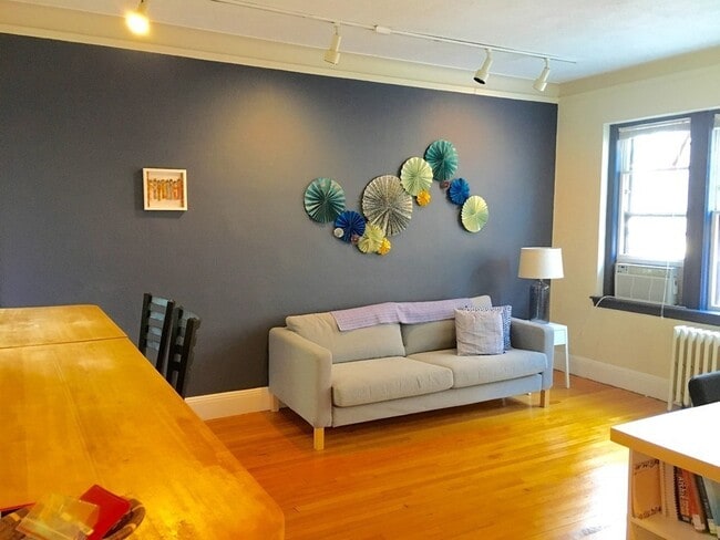 property at 4 Chiswick Rd