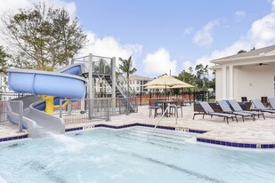 Reserve at Amelia Apartments