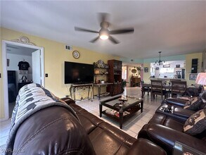 1448 Churchill Cir in Naples, FL - Building Photo - Building Photo