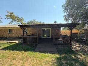 8270 Chapin Rd in Fort Worth, TX - Building Photo - Building Photo