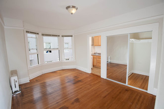 381 TURK Apartments in San Francisco, CA - Building Photo - Interior Photo