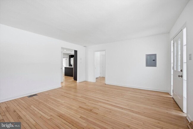 734 Sunnyside Ave in Trooper, PA - Building Photo - Building Photo