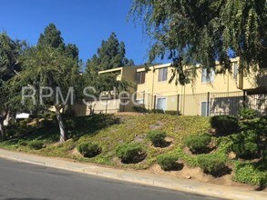 1333 N Camino Alto-Unit -167 in Vallejo, CA - Building Photo - Building Photo