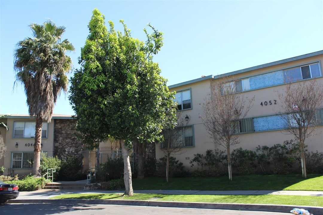 4066 Coco in Los Angeles, CA - Foto de edificio