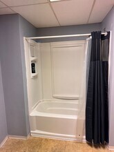 25 N Water Ave in Sharon, PA - Building Photo - Building Photo