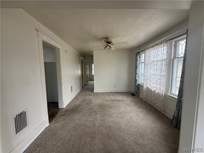 216 Newburgh Ave in Buffalo, NY - Building Photo - Building Photo