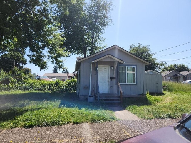 property at 1319 9th Ave